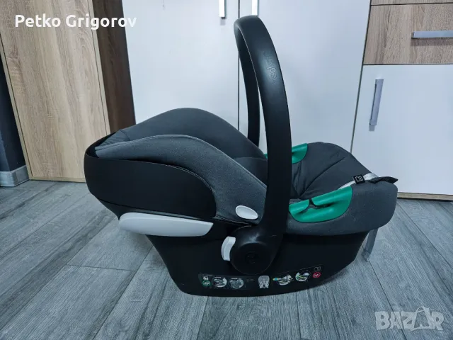 Комплект Cybex Aton B2, i-Size + база, снимка 2 - Столчета за кола и колело - 48422400