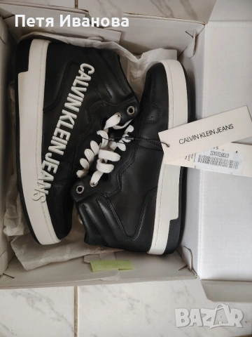 спортни обувки на Calvin Klein , снимка 4 - Кецове - 53372434