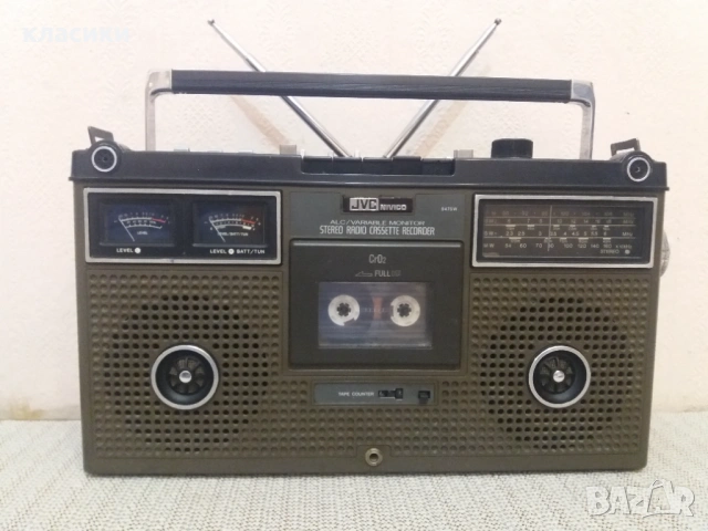 Радиокасетофон JVC 