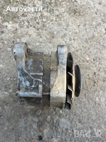 Генератор алтернатор ваз Лада Жигули нива /Lada