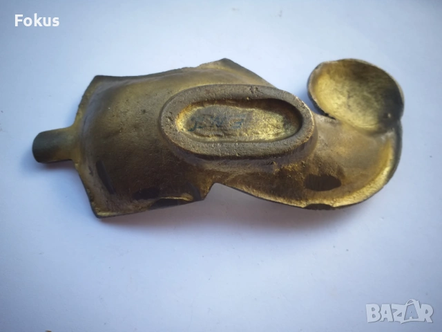 ПЕПЕЛНИК БРОНЗ МЕСИНГ ГРАВЮРА МАРКИРОВКА, снимка 3 - Антикварни и старинни предмети - 53524782
