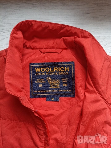 Дамски елек Woolrich, снимка 3 - Елеци - 53473152