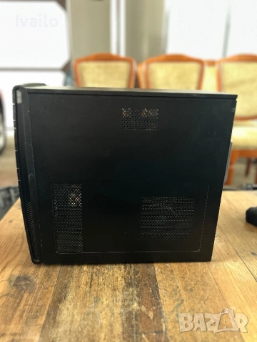 Настолен компютър Hp , снимка 2 - За дома - 54254176