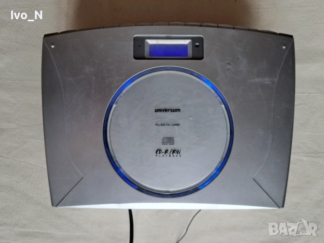 CD плейър Universum CTR-CD 1036.