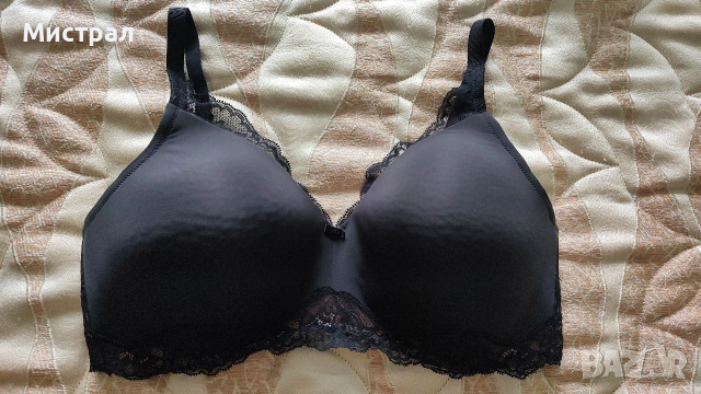 Сутиен за едър бюст Triumph , снимка 2 - Бельо - 53737741