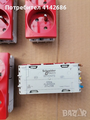 Контакт Schneider Altira ALB45224 червен, снимка 5 - Друга електроника - 53895579