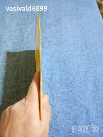 "Колекция рецепти - плодови десерти", снимка 2 - Списания и комикси - 53349255