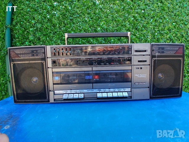 ПРОДАВАМ МНОГО ЗАПАЗЕН КАСЕТОФОН ( SHARP GF-560Z )