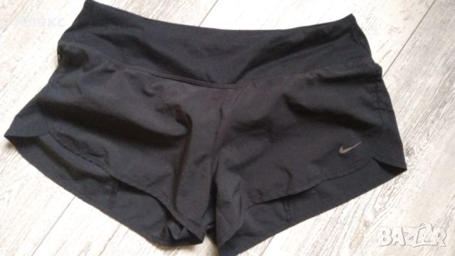 Nike dri-fit - къси панталони, снимка 1 - Къси панталони и бермуди - 45822687