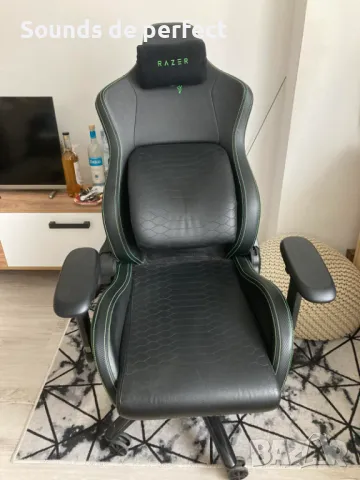 Продавам геймърски/офис стол Razer Iskur XL, Зелен, снимка 6 - Геймърски - 49553253