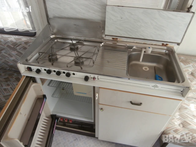 4 местна каравана - СТАЦИОНАРНО ПОЛЗВАНЕ, снимка 6 - Каравани и кемпери - 51428049