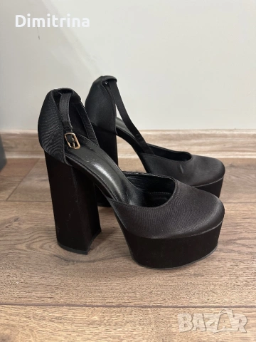 Високи обувки на платформа 