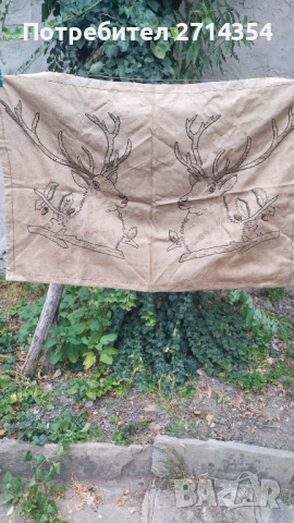 Стар ковьор за стена 