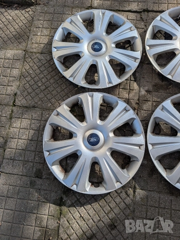 Комплект оригинални тасове за Форд 16 цола , снимка 2 - Аксесоари и консумативи - 52352022