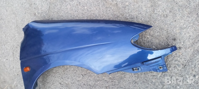 Десен калник Renault Scenic I, снимка 3 - Части - 51871307