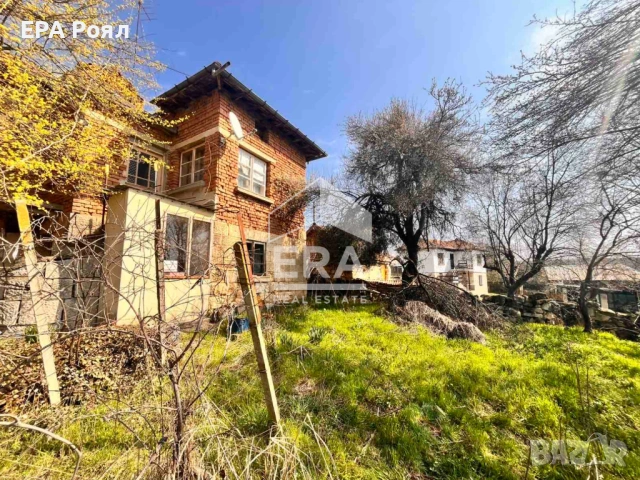 ЕКСКЛУЗИВНО: Имот с огромен потенциал в с. Табачка!