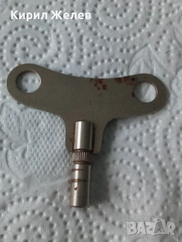 Ключ за стенен часовник 53353