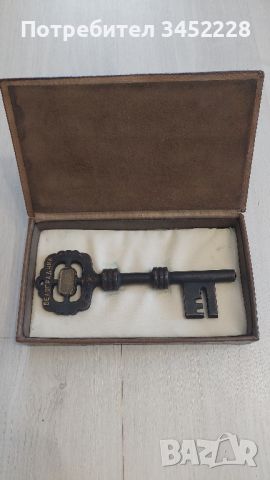 ключ бронз масивен, снимка 1 - Антикварни и старинни предмети - 46113021
