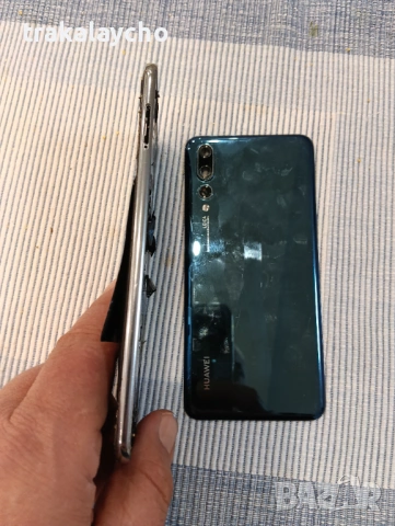 Huawei P20 pro за /на/ части, снимка 3 - Huawei - 53250065