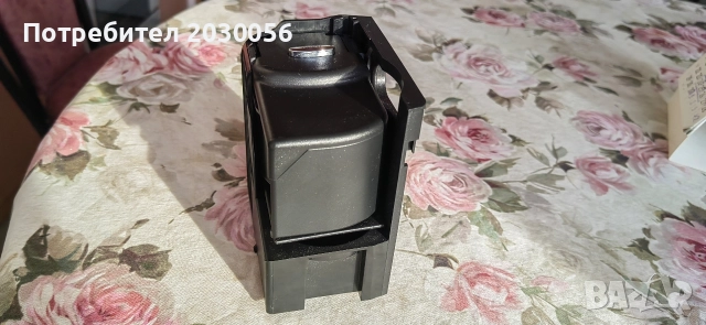 Поставка стойка за чаши за мерцедес , снимка 8 - Аксесоари и консумативи - 52818935