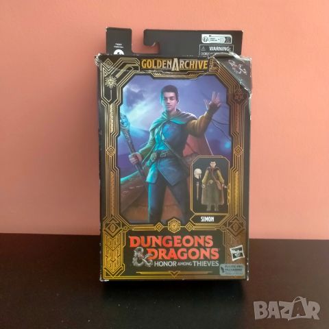 Колекционерска играчка фигура Golden Archive Dungeons & Dragons Simon Hasbro, снимка 1 - Колекции - 46023654