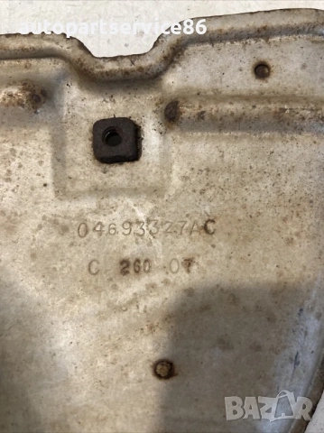 Предпазна ламарина  за Jeep Patriot 2.4 Бензин (2008) 04693327AC, снимка 2 - Части - 53525730