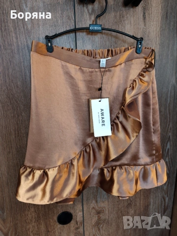 Aware by Vero Moda нова сатенирана пола с къдръчка, снимка 2 - Поли - 54080222