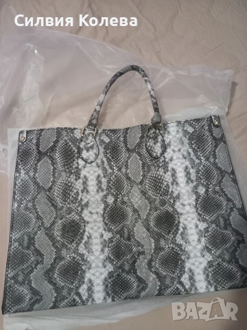Чанта Змийски принт, нова, снимка 4 - Чанти - 53807598