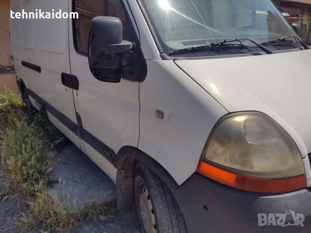 Renault Master 2.5 D, снимка 9 - Бусове и автобуси - 46722336