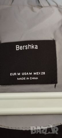 Bershka зимно късо дамско яке, снимка 6 - Якета - 46715001