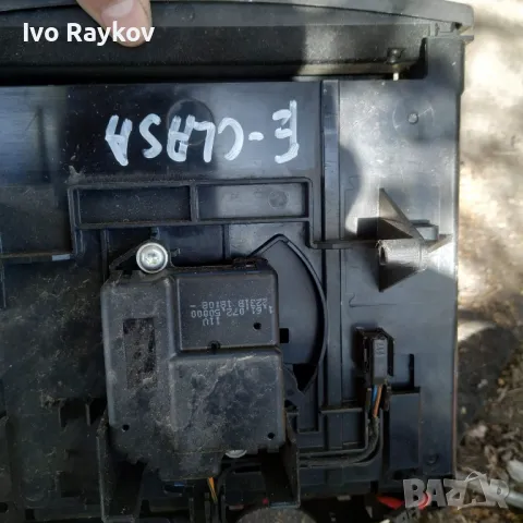 Панел климатик Mercedes W211, снимка 3 - Части - 50338381