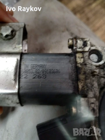 Заден ,ляв мотор за стъкло за BMW 5 (E60) , Е61 , снимка 8 - Части - 51231306