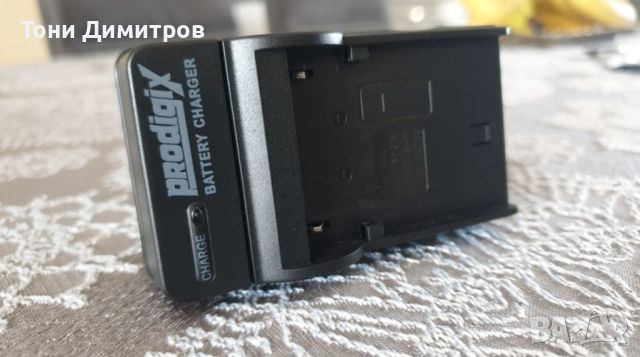 Зарядно Canon BP-925, 945, 950, снимка 3 - Батерии, зарядни - 45352350