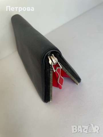 Кожен портфейл Christian Louboutin Оригинал, снимка 4 - Портфейли, портмонета - 51767203