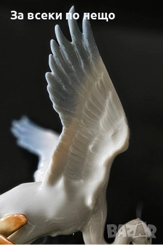 Hutschenreuther Achtziger Germany Porcelain Heron / Crane Bird “Жеръвът” Код P2239, снимка 6 - Колекции - 54232878