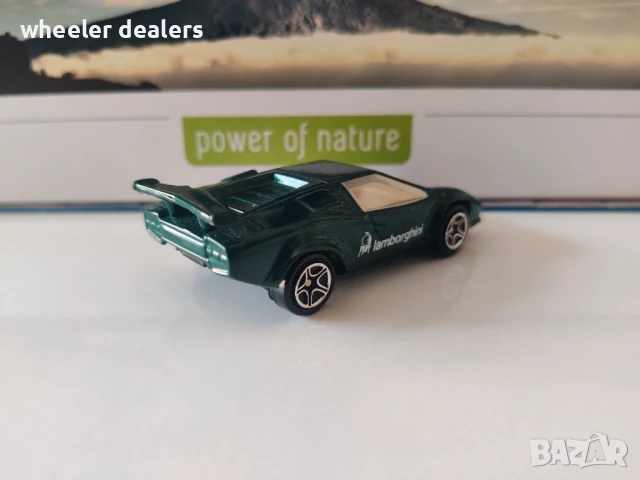 Метална количка Matchbox Мачбокс Lamborghini Countach, снимка 5 - Колекции - 50754799