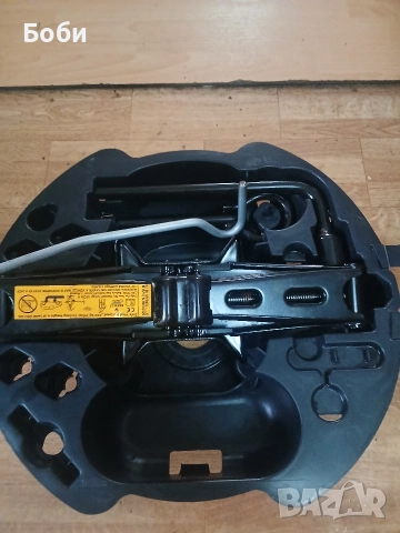 Органайзер с инструменти дачия рено нов, снимка 8 - Аксесоари и консумативи - 52828096