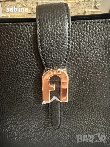 Чанти нови Furla Sofia/Фурла с дръжки за рамо, голям размер, снимка 12 - Чанти - 54230318