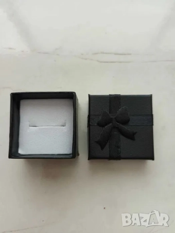 Кутийка за пръстен, кутийка за обеци, кутийка за бижута, кутийки, снимка 12 - Бижутерийни комплекти - 48013012