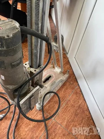 БОРМАШИНА. КАРДИ.  T1-200 EL 41.    Машина за ядково пробиване