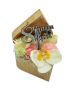 Дървена кутия сърце със сапунени цветя в розово, бяло и кремаво и гравирано пожелание, снимка 1 - Сувенири от дърво - 45667372