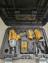 Акумулаторен ударен гайковерт DeWALT DCF899P2, 18 V, 950 Nm, 1/2" с 2 батерии и зарядно , снимка 2