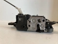 Преден ляв заключващ механизъм на врата за Peugeot 3008 1.6 HDI (2010) Psa833318, снимка 1
