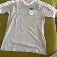 Тениска Adidas, снимка 1 - Тениски - 45142104
