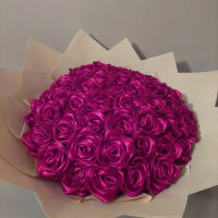 Букети от сатенени рози (вечни рози) - могат да бъдат и блестящи, снимка 1 - Ръчно изработени сувенири - 44941362