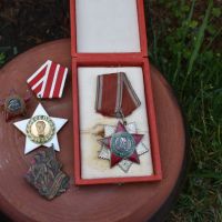 Стари ордени медали, снимка 1 - Други ценни предмети - 45386650