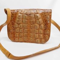 Винтидж дамска чанта с много отделения, от естествена кожа, наподобяваща крокодилска, снимка 2 - Чанти - 45540790