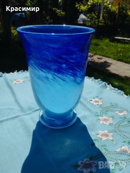 Синя омбре ваза за много лалета 🌷 📐 ВИСОЧИНА 22 СМ ДИАМЕТЪР НА ОТВОРА 15,5 СМ , снимка 1
