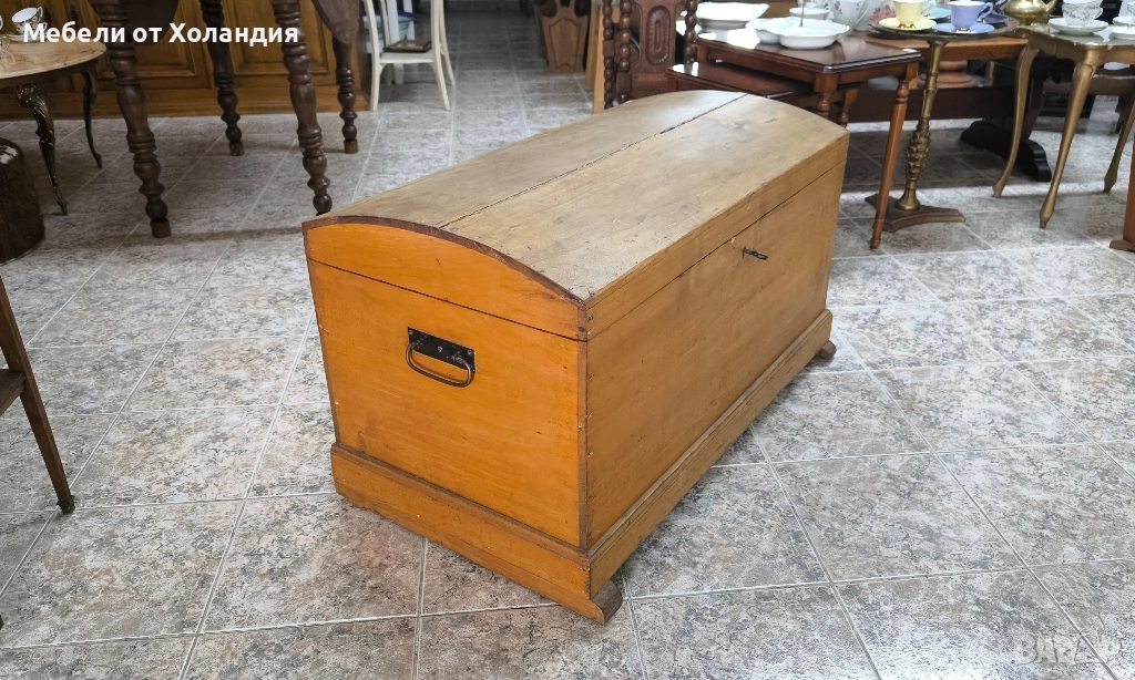 Старинен дървен сандък, снимка 1