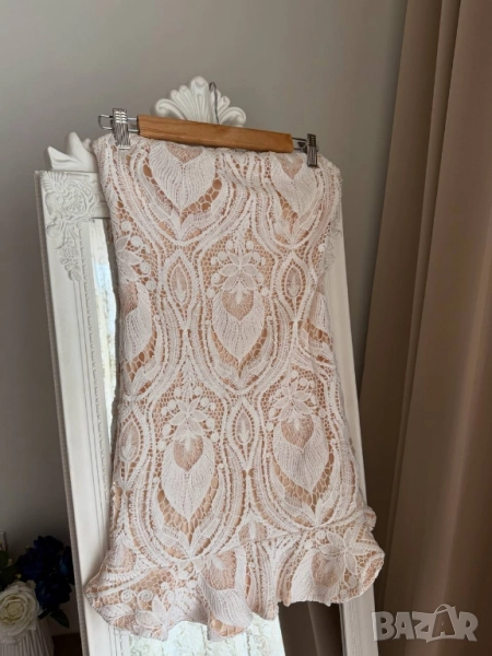 къса дантелена рокля , снимка 1